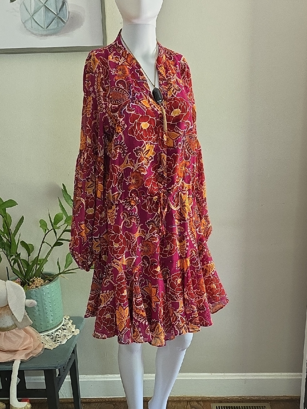 vestique Magenta Floral Tiered Long Sleeve Mini Dress